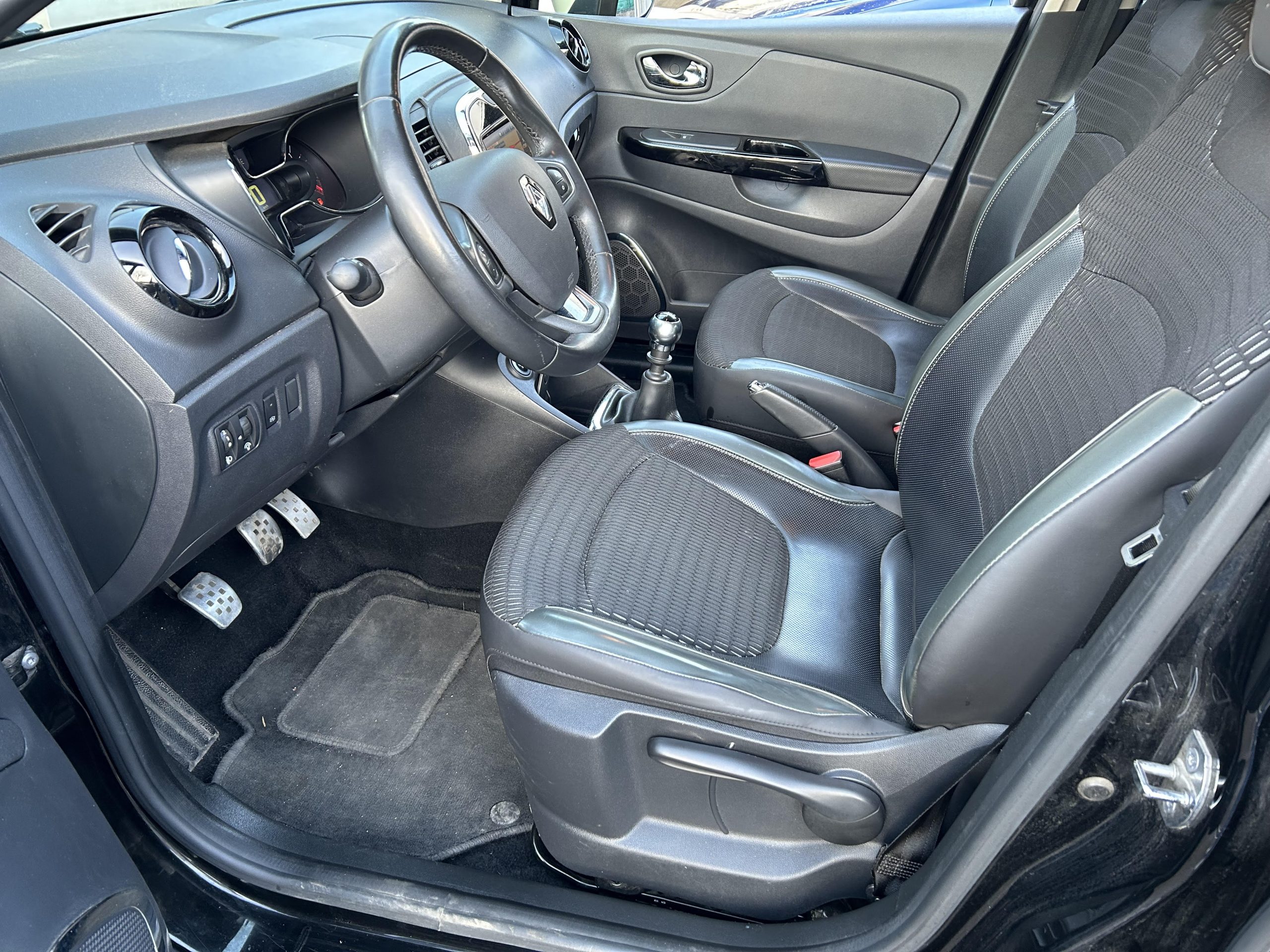 Renault Captur Tce 120cv Intens Energy S&S an.12/2016